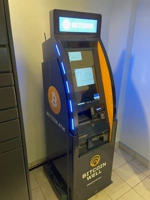 Finding the ATM at Bayshore Shopping Centre